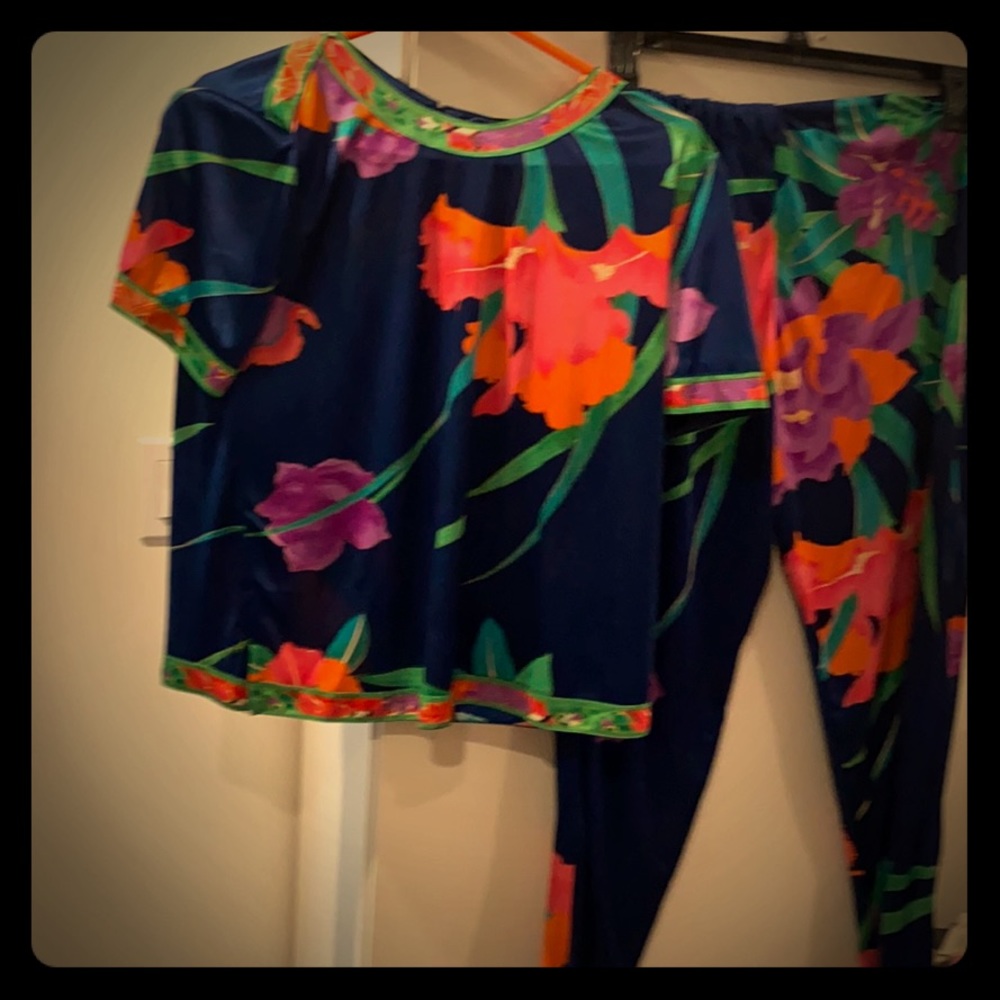 Home wear shirt and pant set